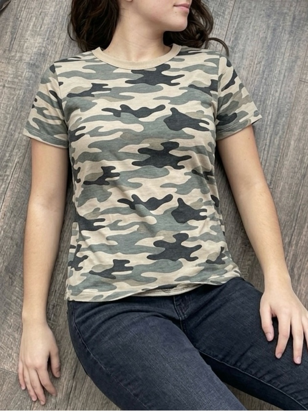 Women’s Camo Short Sleeve Crewneck Tee - Beige/Green